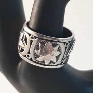 Retired Silpada Sun and Moon Sterling Silv…